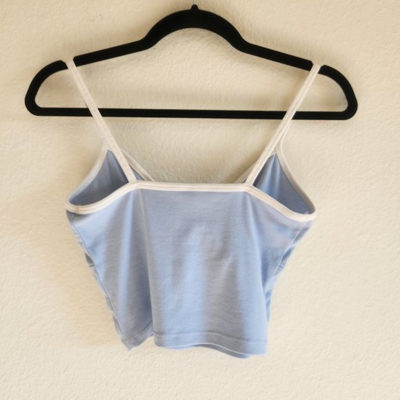 Cropped Contrast Tank - Picture 2 of 3